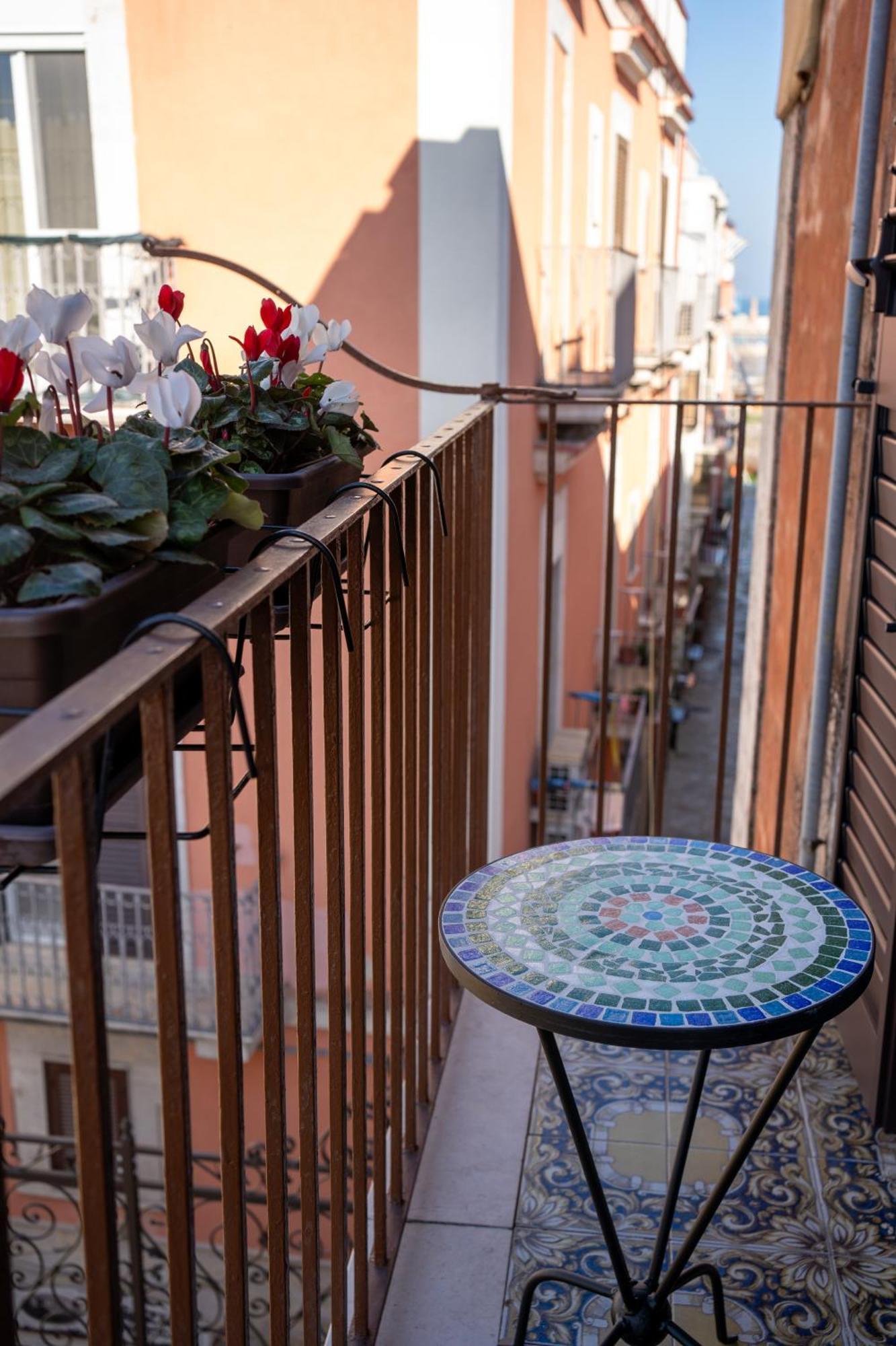 Duomo Guest House 巴列塔 外观 照片