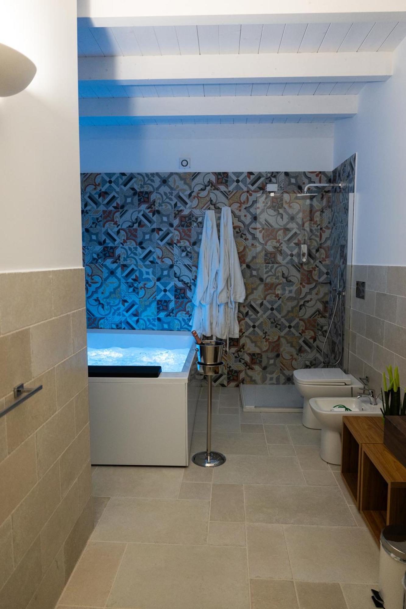 Duomo Guest House 巴列塔 客房 照片