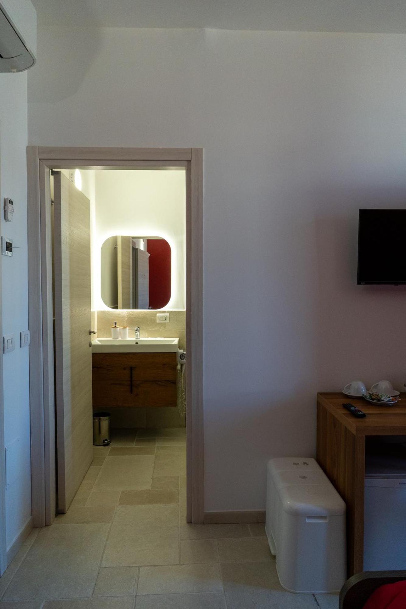 Duomo Guest House 巴列塔 客房 照片