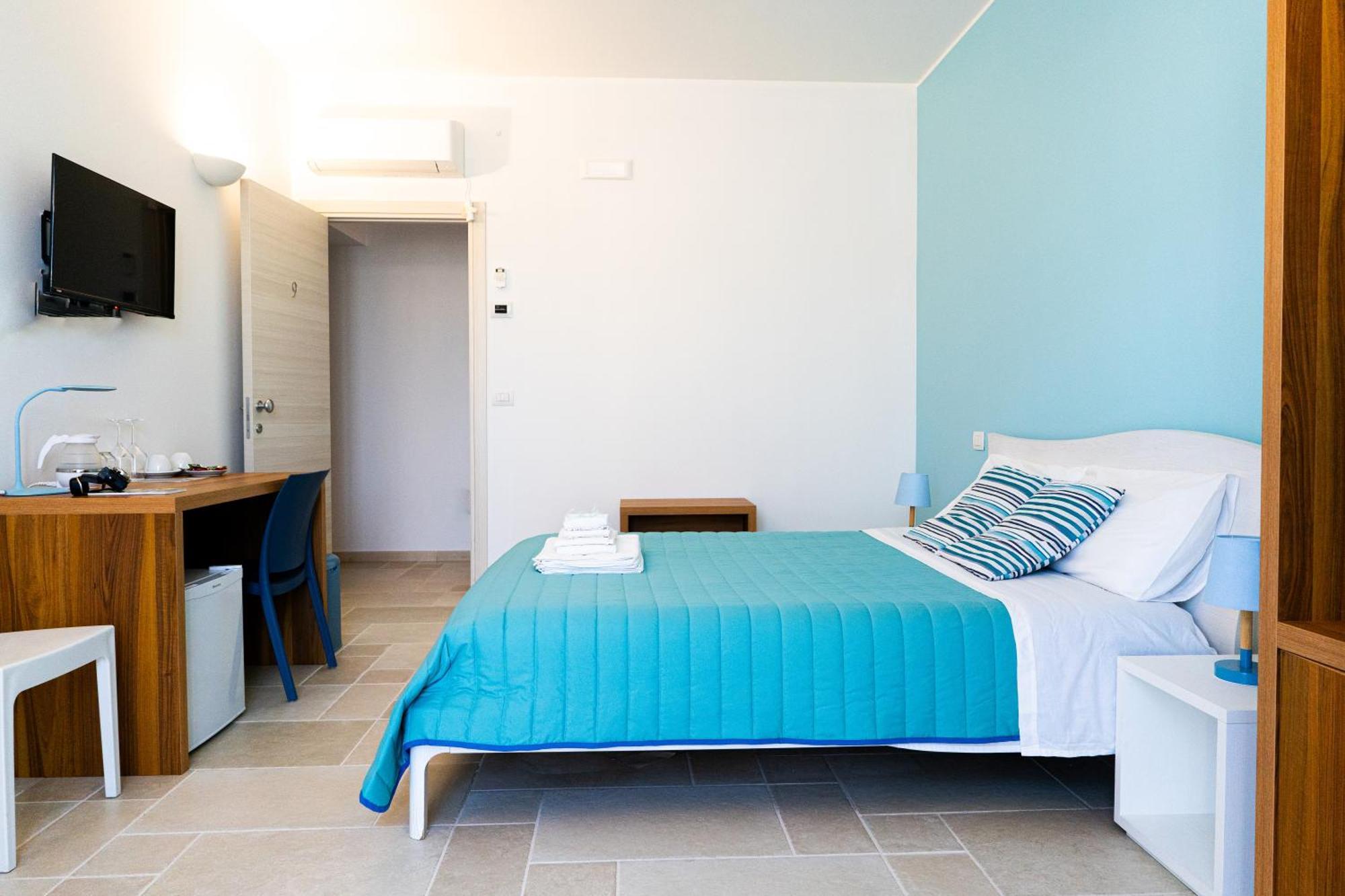 Duomo Guest House 巴列塔 客房 照片